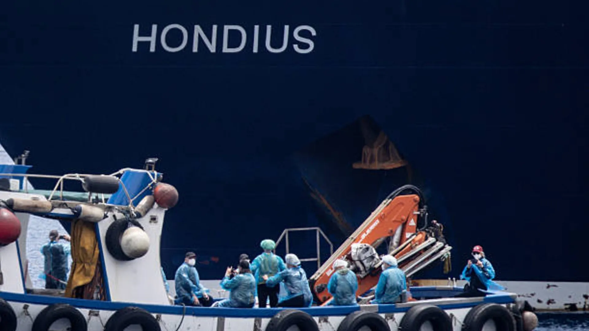 Watch US Citizens From Hantavirus Ship Isolated in Nebraska - Bloomberg
