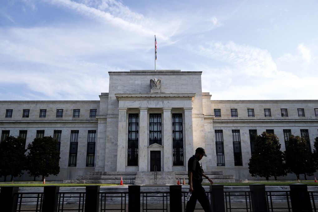 central-banks-can-do-a-lot-fast-will-it-be-their-downfall-bloomberg