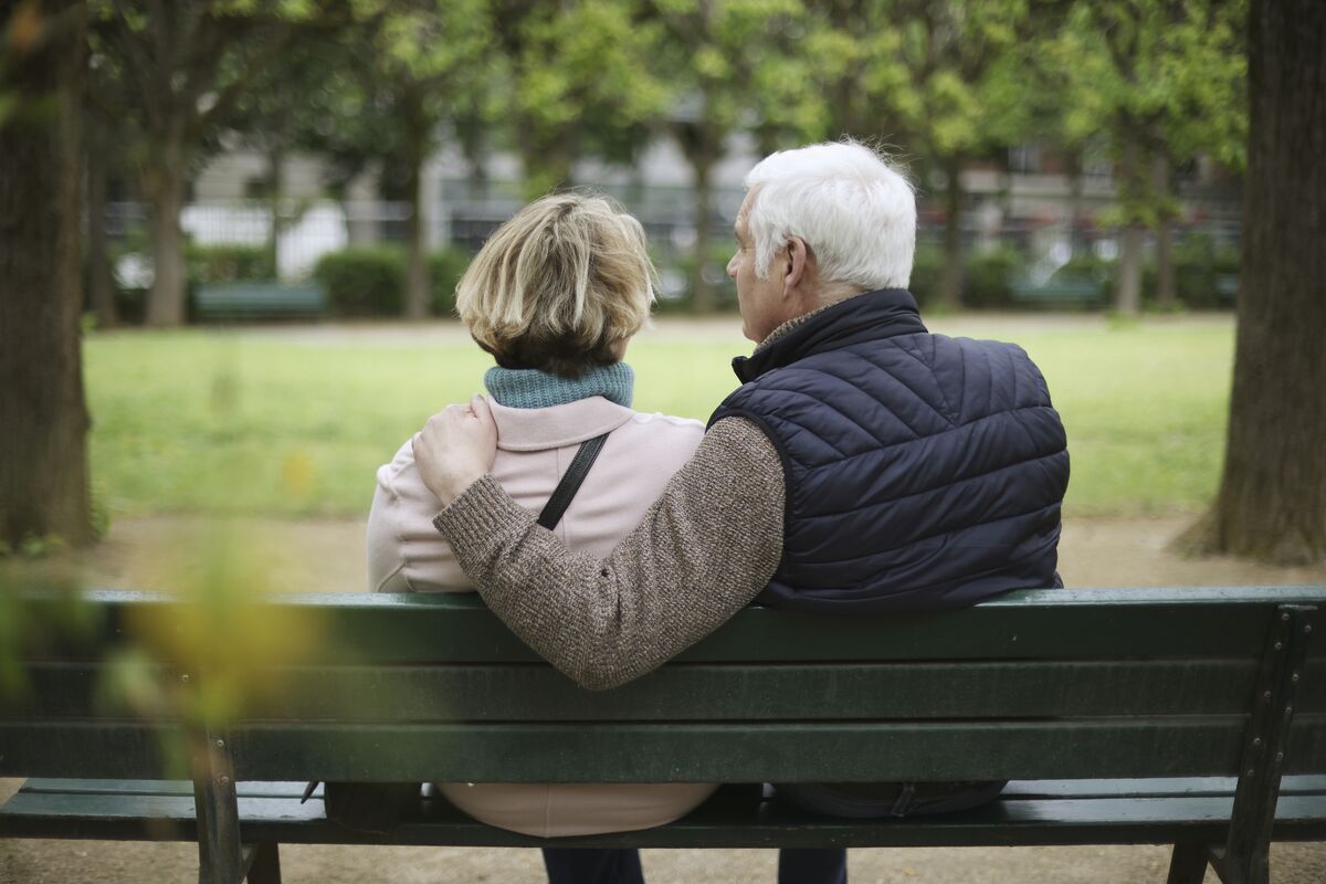 More Americans Can’t Save for Retirement