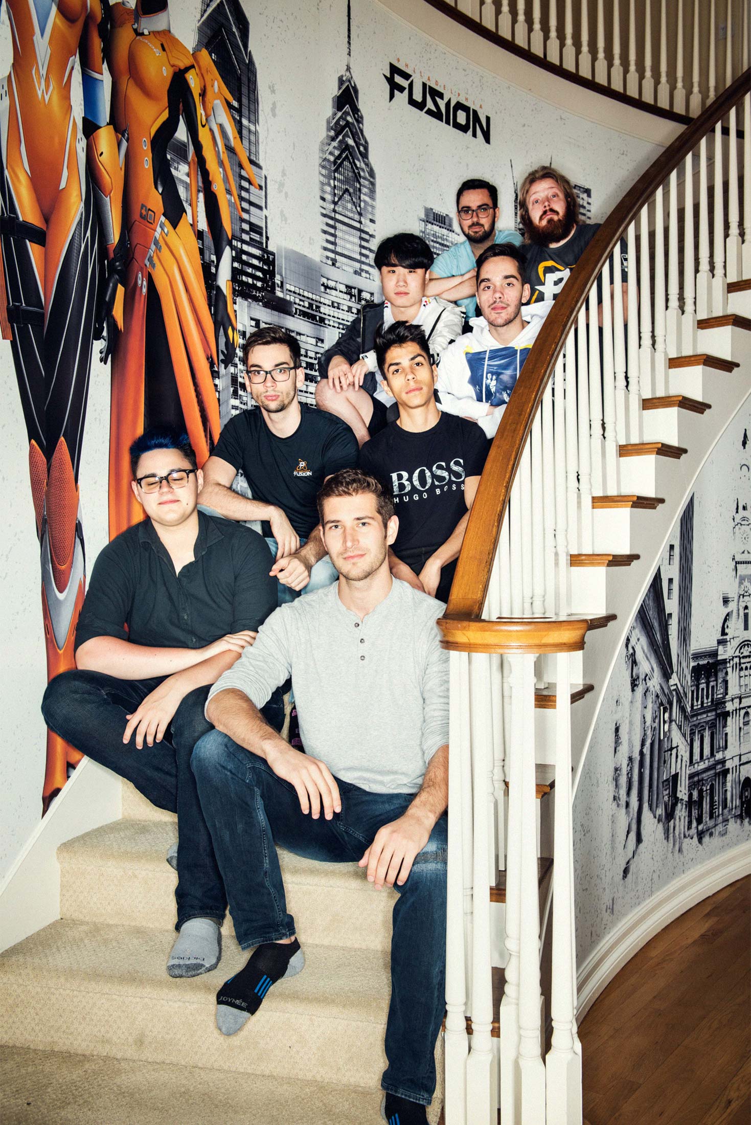 Roberts (front) and the Philadelphia Fusion at the team’s house in Los Angeles.