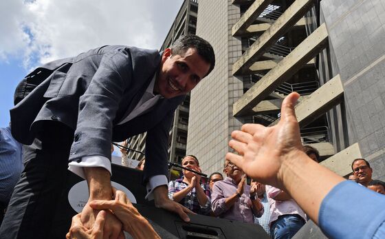 Protest Erupts in Venezuela's Capital After Nicolas Maduro’s Inauguration