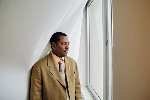 In Alabama, Legal Immigrants Wanted for Dirty Jobs