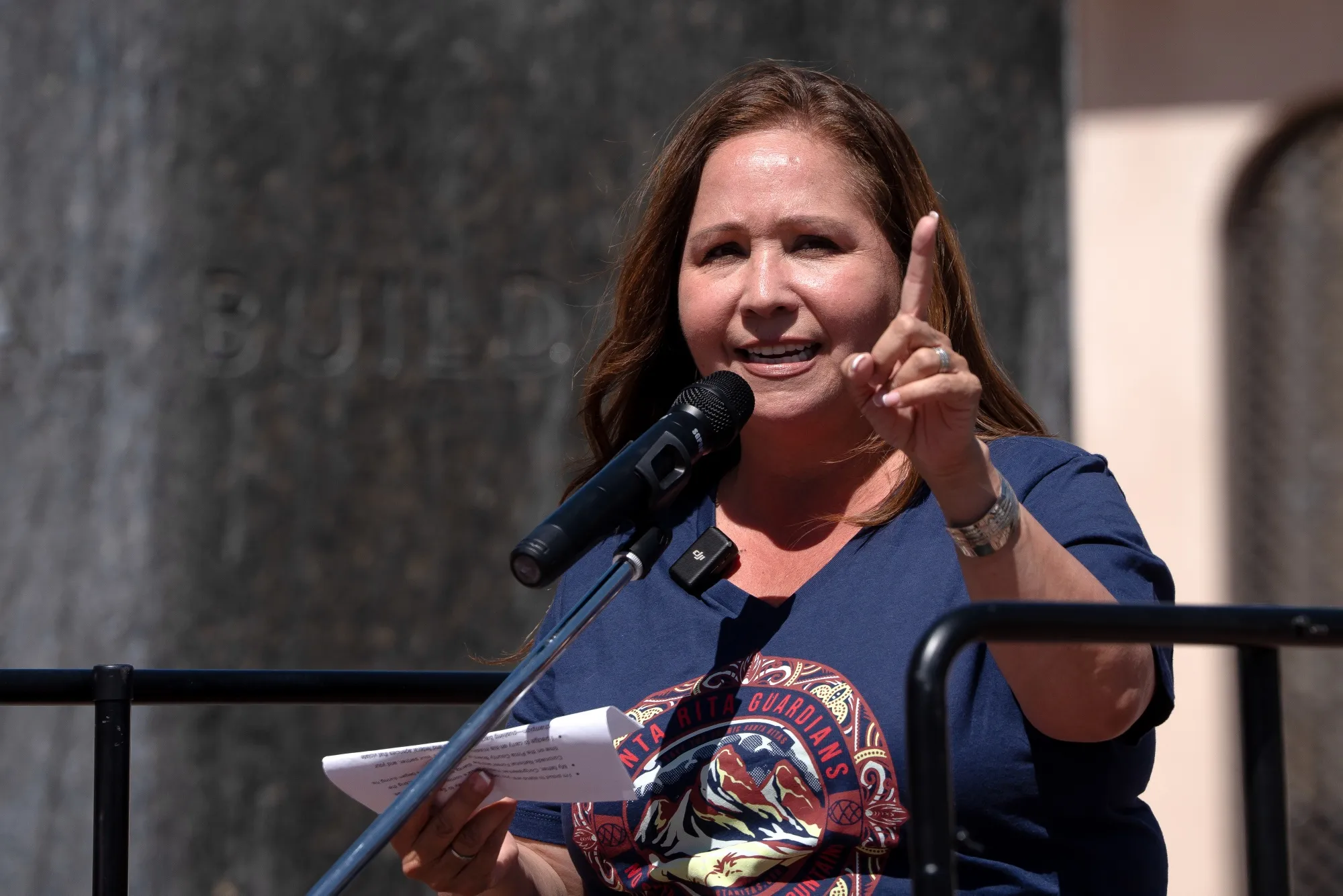 Zoe Saldaña wins first Oscar, sweeping awards season as best supporting  actress in 'Emilia Pérez' – KTSM 9 News, image size:2000x1334