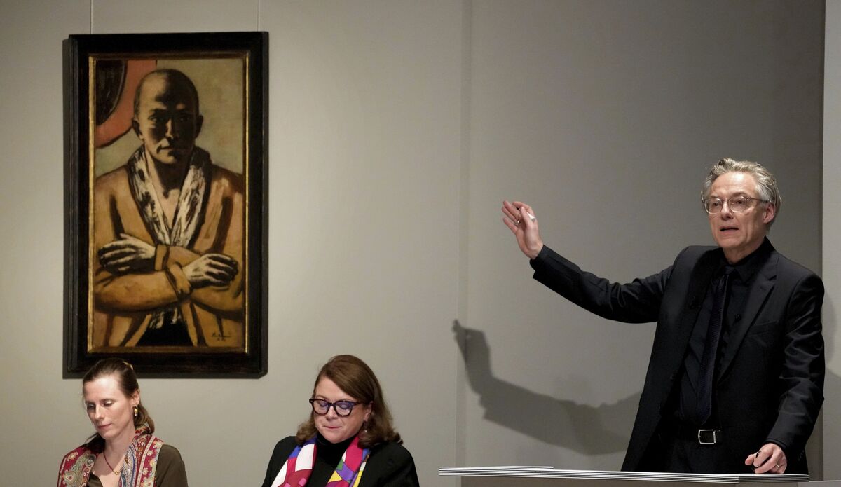 Max Beckmann Self Portrait Sold At German Auction For 20 7M Bloomberg   1200x695 