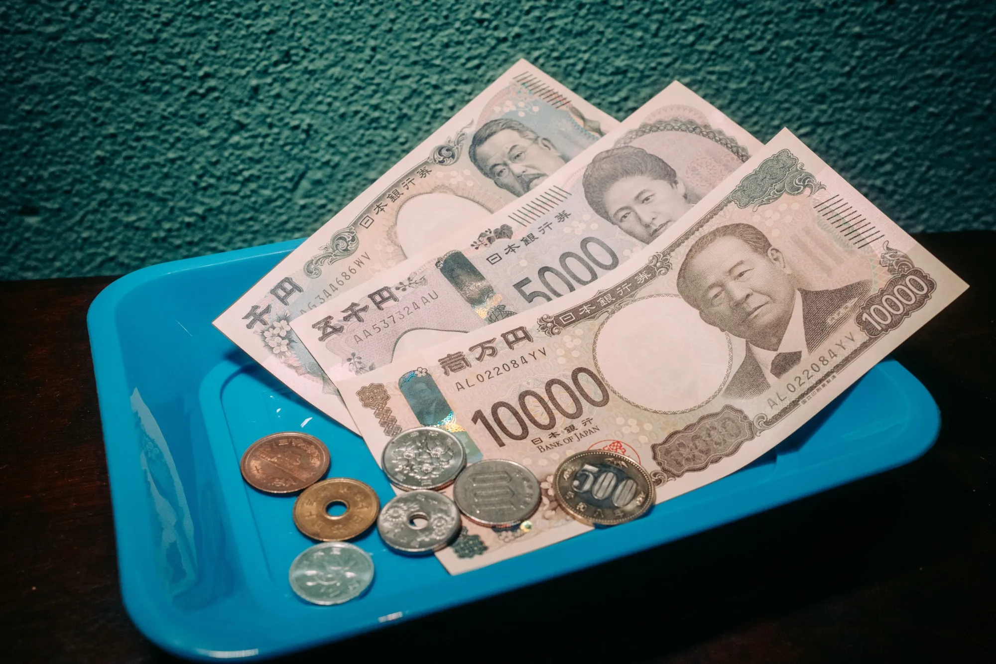 6 万 ドル 日本 円