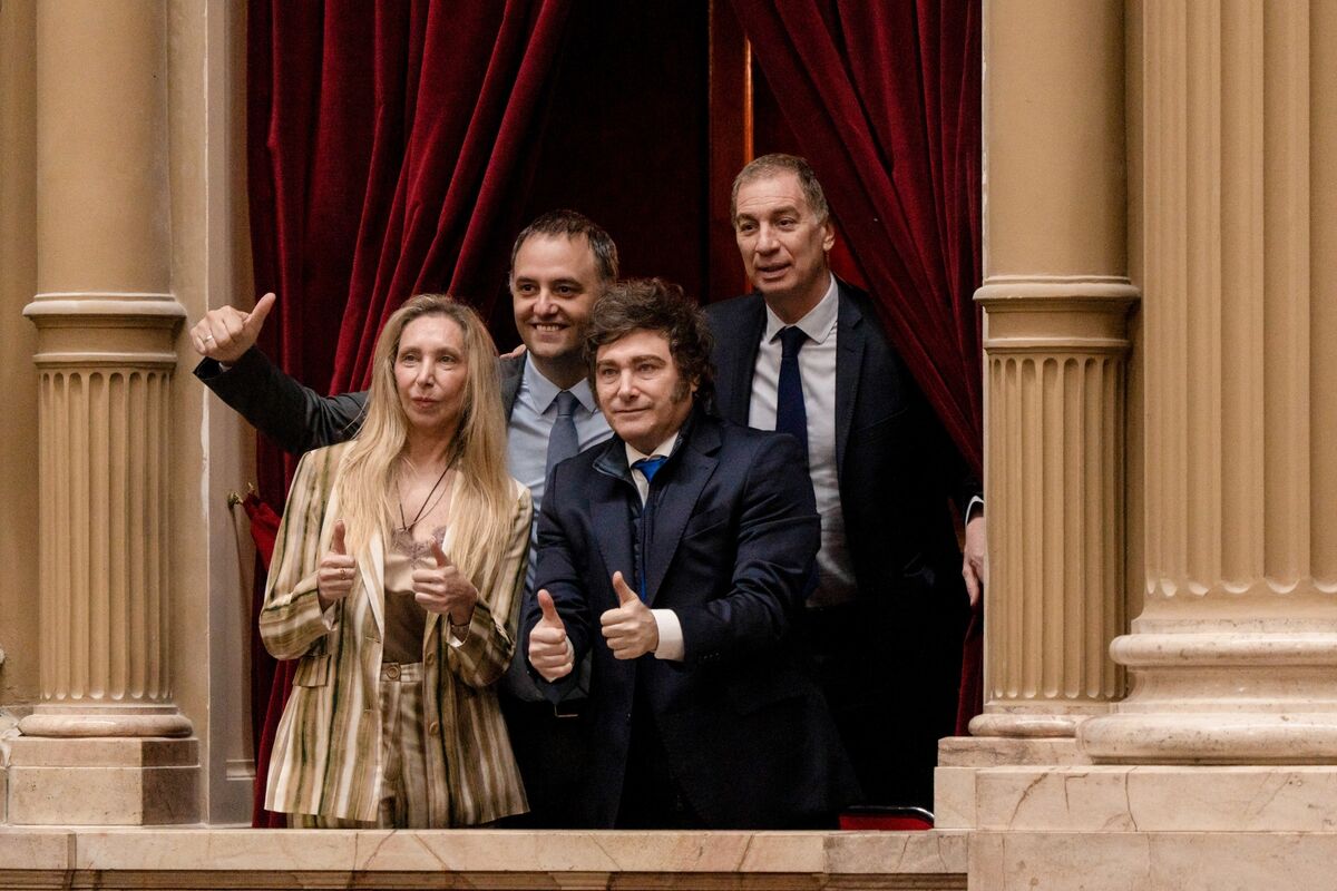 Milei’s Cabinet Chief Claims to Be the Crypto Investor Nobody Knew