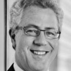 Headshot of Richard P Rosenbaum "Rich"