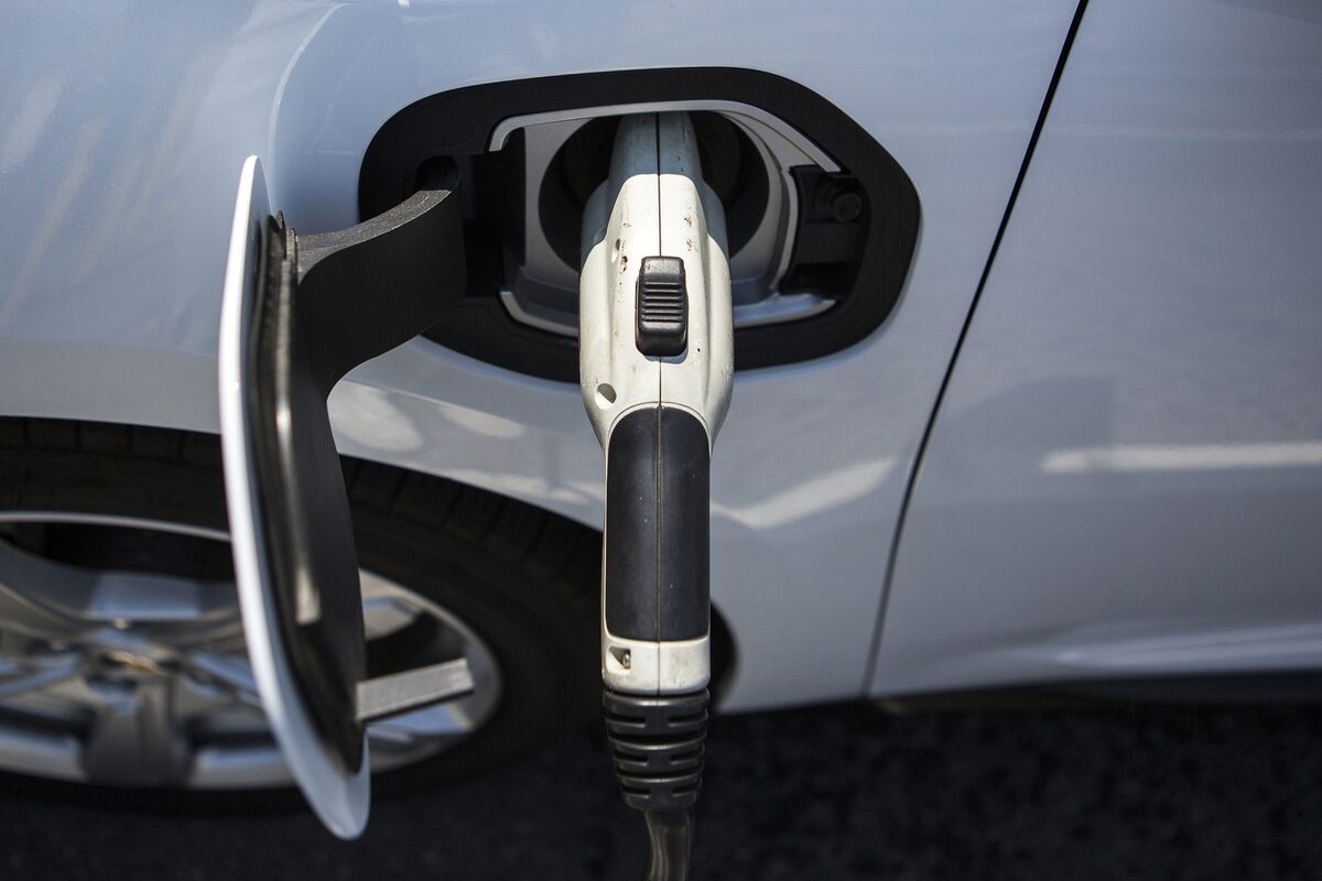 Edison Wants to Spend $760 Million on EV Charging in California