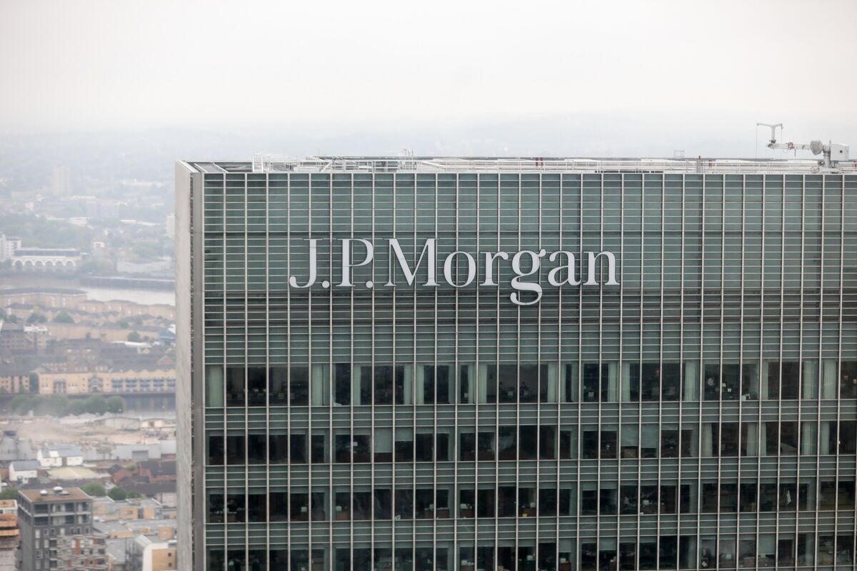 Jpmorgan Ramps Up Hiring For Payment Services In Asia Pacific Bloomberg