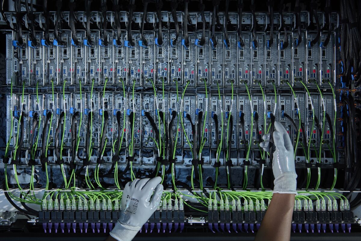 🟪"Raffreddamento a Immersione: Opportunità e Sfide nell'Industria Emergente"