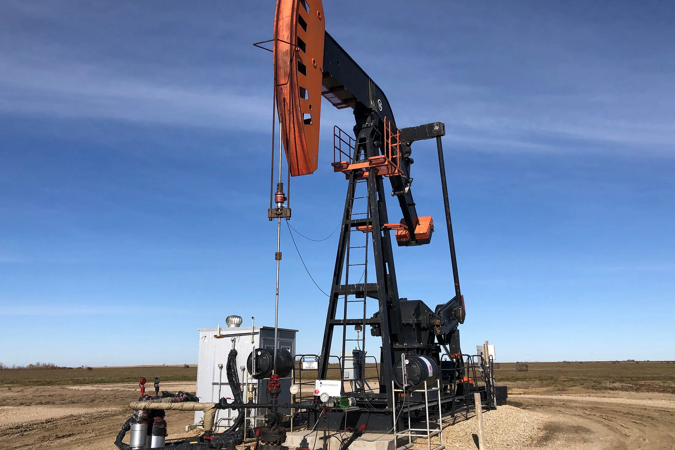 An oil rig&nbsp;in Stoughton, Saskatchewan, Canada.