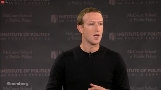 Mark Zuckerberg Touts Broad Power of Expression as ‘Fifth Estate’