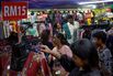 Malaysia Set to Hold Rate as Energy Crisis Yet to Lift Inflation