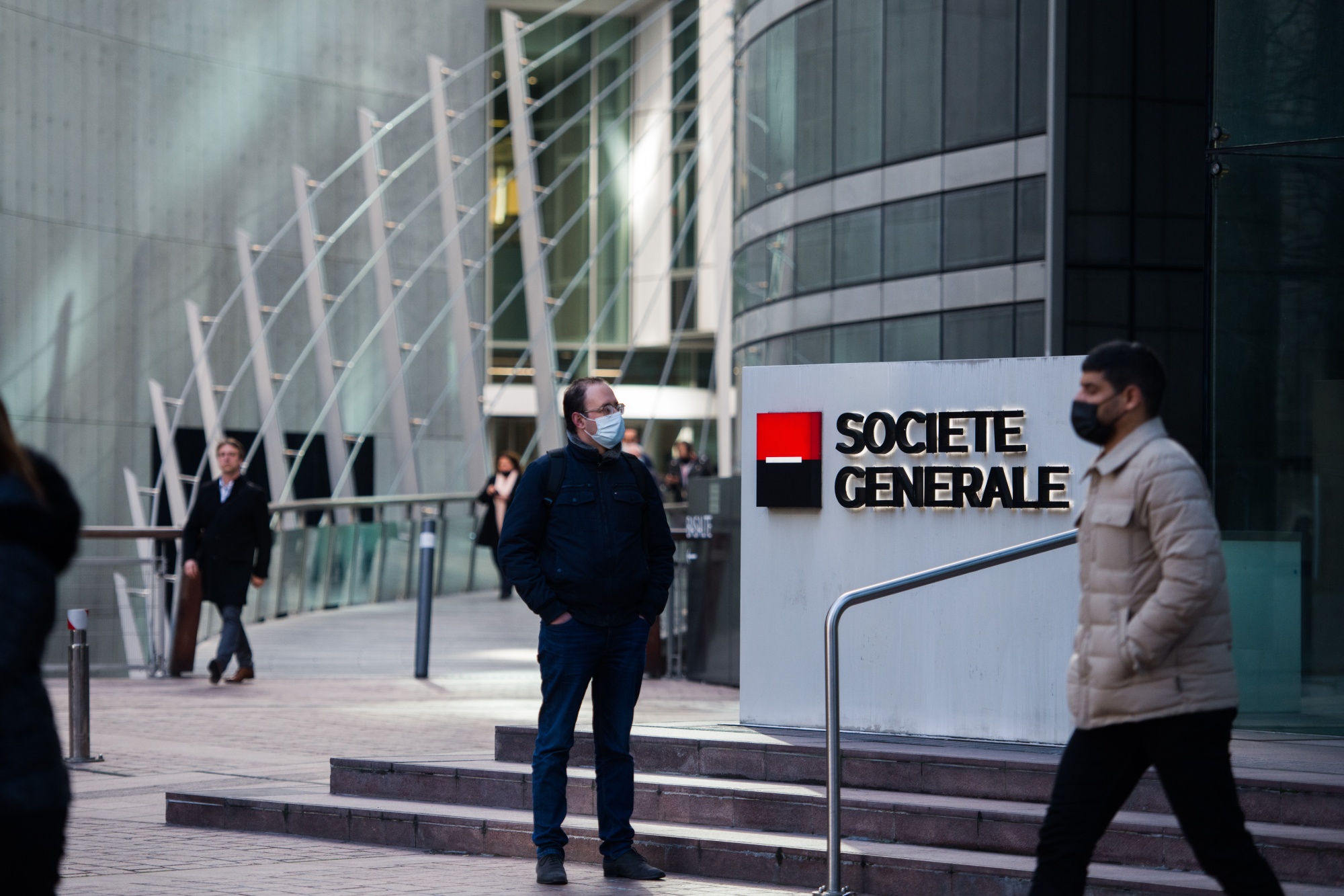 SocGen Warns Staff of Increased Cyber Risk Amid Ukraine War - Bloomberg