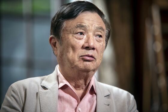 Huawei Founder Sees ‘Live or Die Moment’ From U.S. Uncertainty