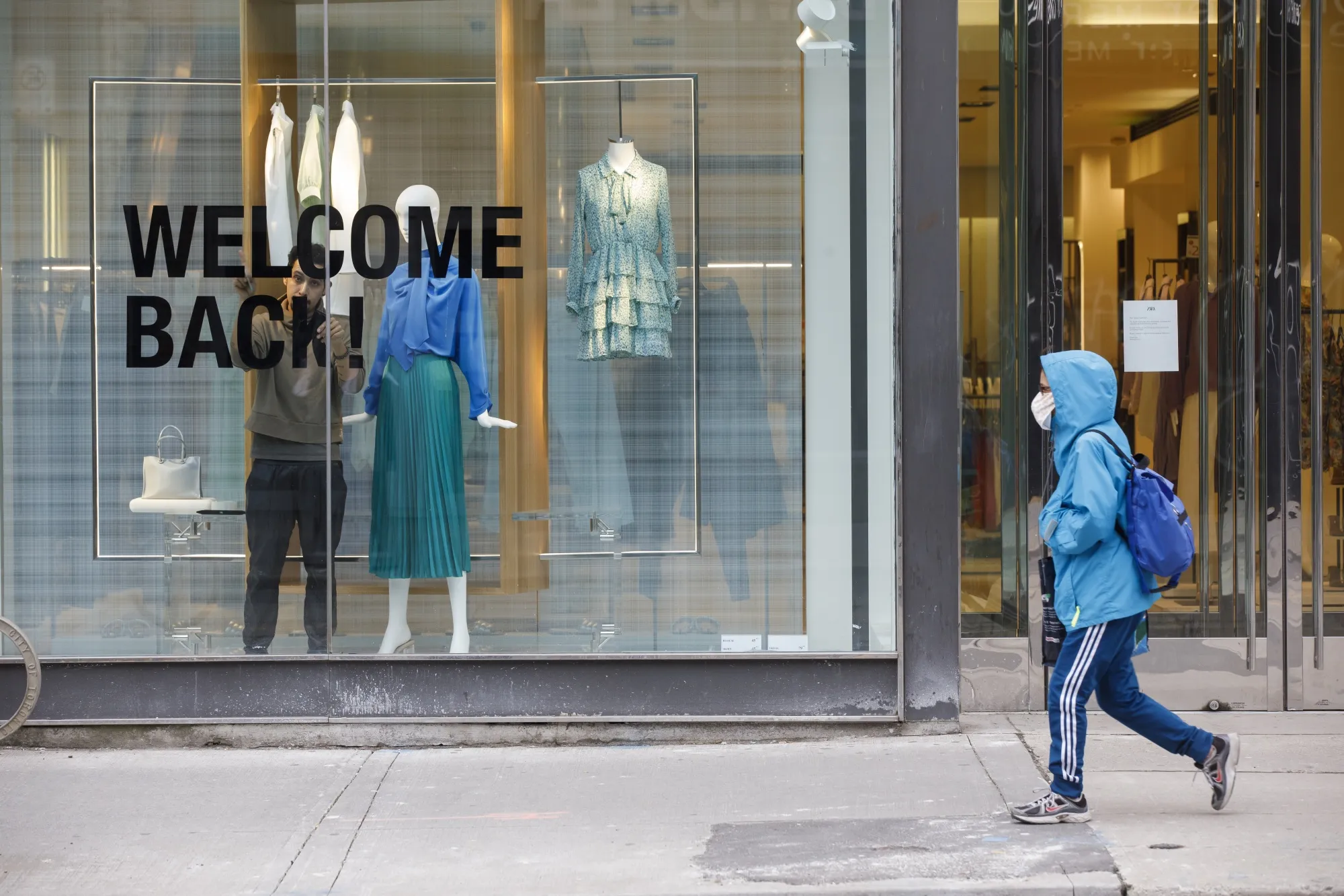Ontario Allows Most Retail Stores To Reopen
