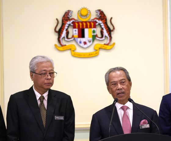 Malaysia’s Search for Next Leader Yields Two Frontrunners