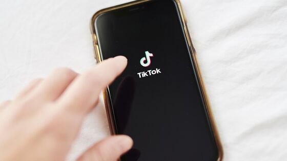 Trump’s TikTok Assault Opens New Front in Tech War With China