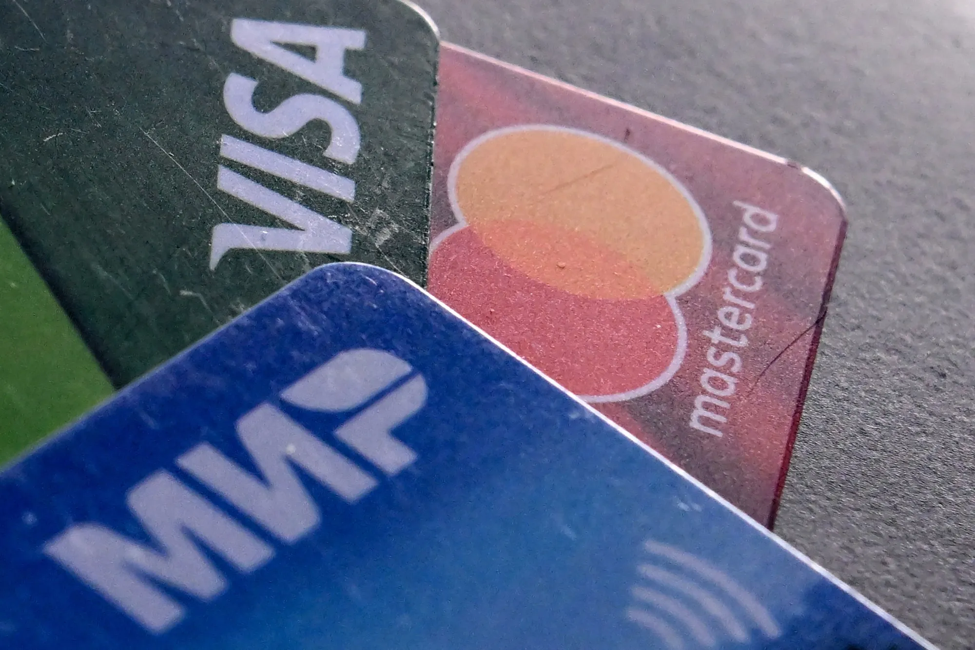 Visa, Mastercard and Russian Mir payment cards.