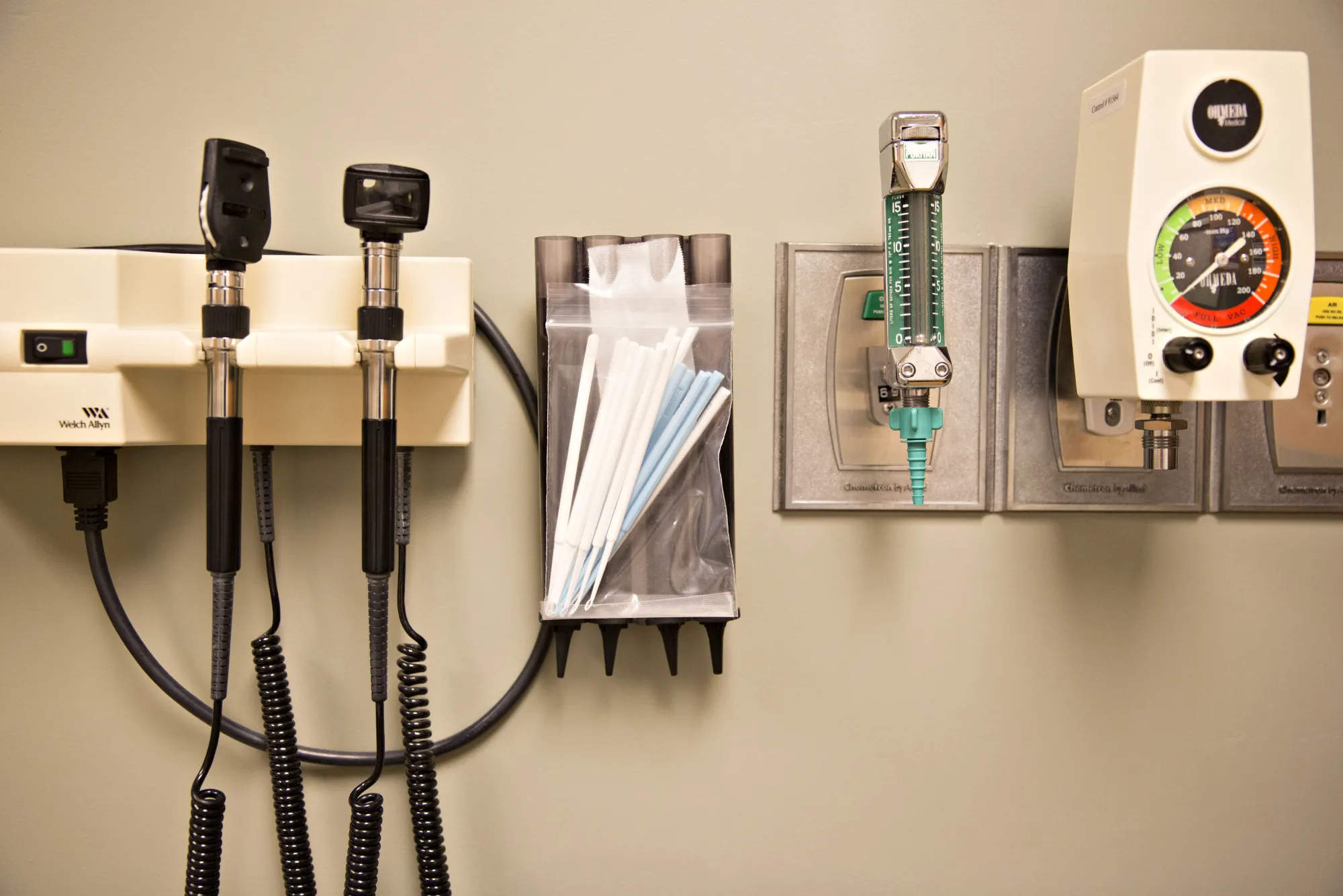 Surgeon Adds C-Suite to Rounds in Bezos-Buffett-Dimon Venture