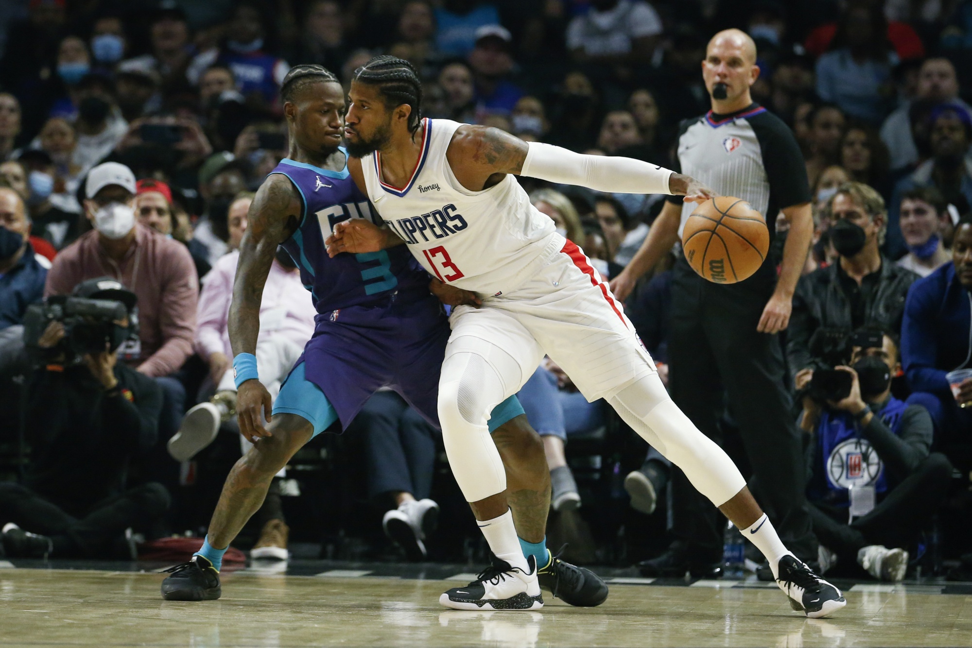 George, Jackson Lead Clippers Past Hornets, 120-106