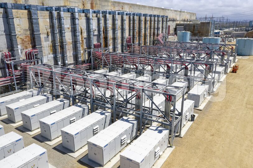 Inside The World's Largest Battery Energy Storage Facility
