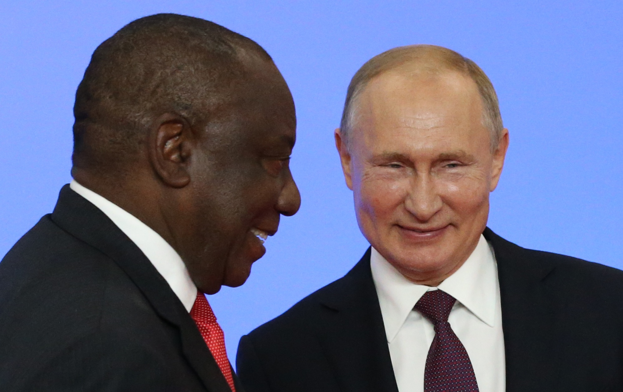 South Africa’s Ramaphosa Is No Peacemaker For Ukraine - Bloomberg