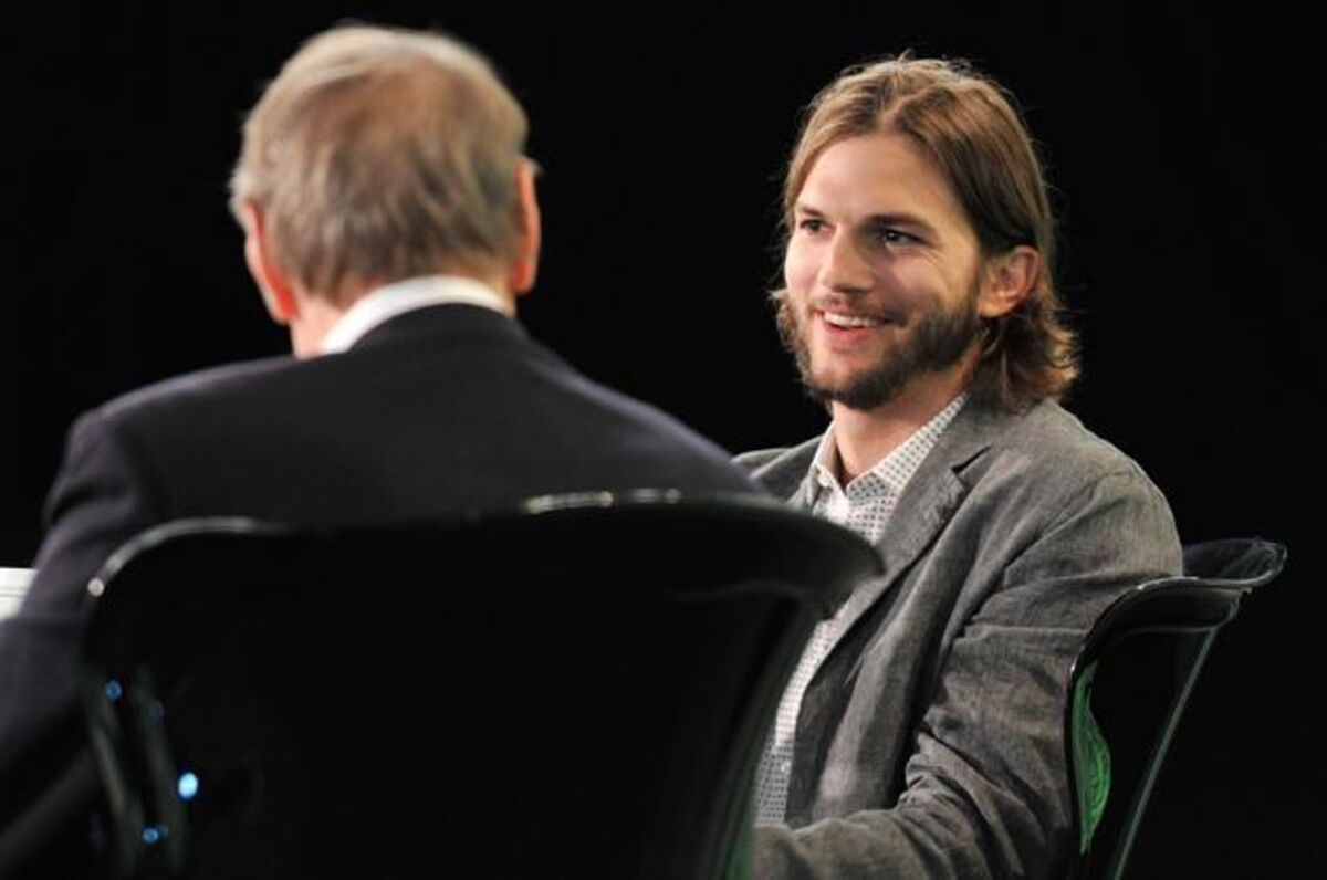 Playing Office: Actors as Business Leaders - Bloomberg, image size:1200x796