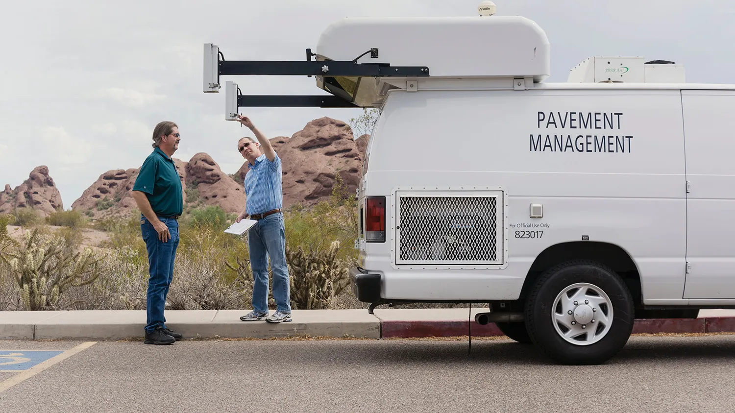 The “spider vans” have cameras and global-positioning equipment protruding from roofs. Photographer: Mark Peterman/Bloomberg Business
