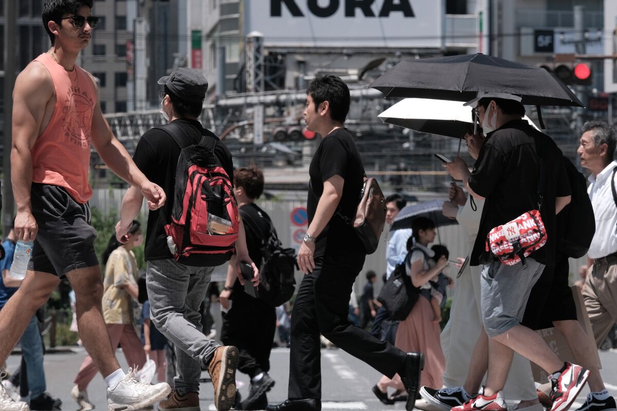 Foreign Workers: Japan Quietly Prepares For More Immigration - Bloomberg