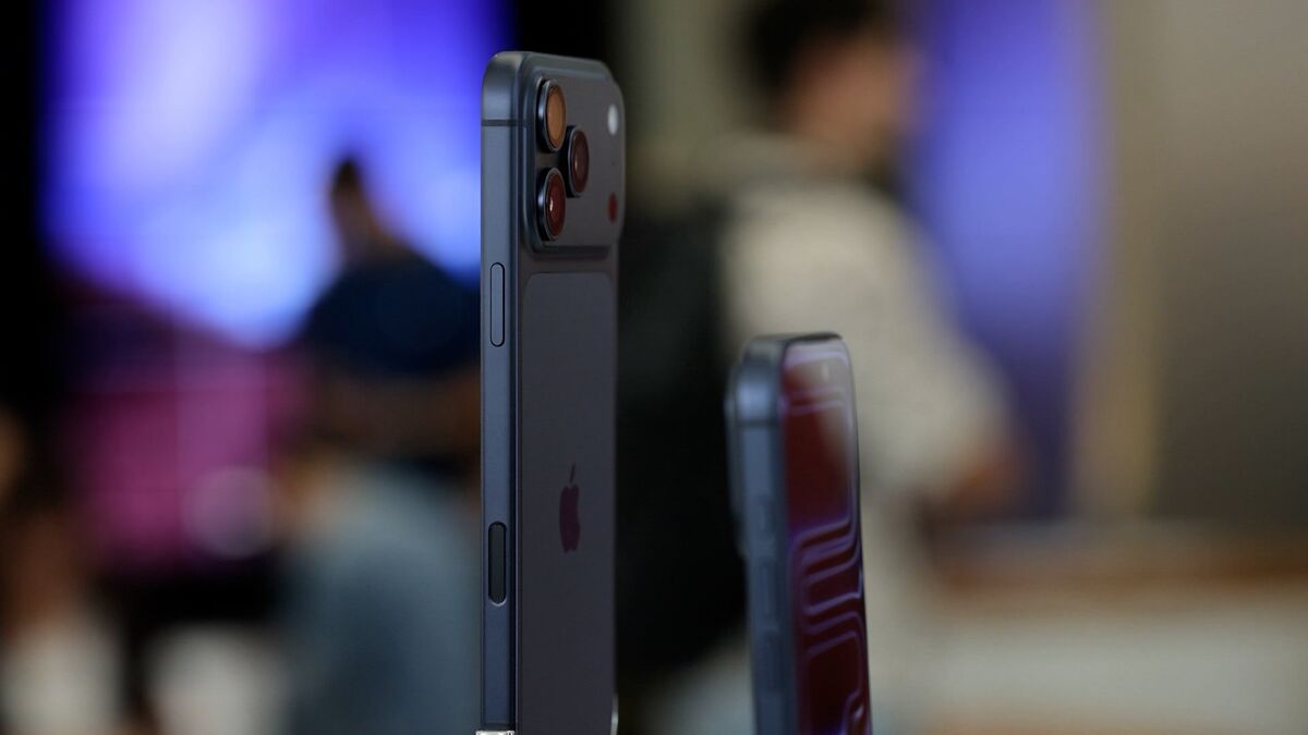 New iPhone 17 Lineup Goes on Sale