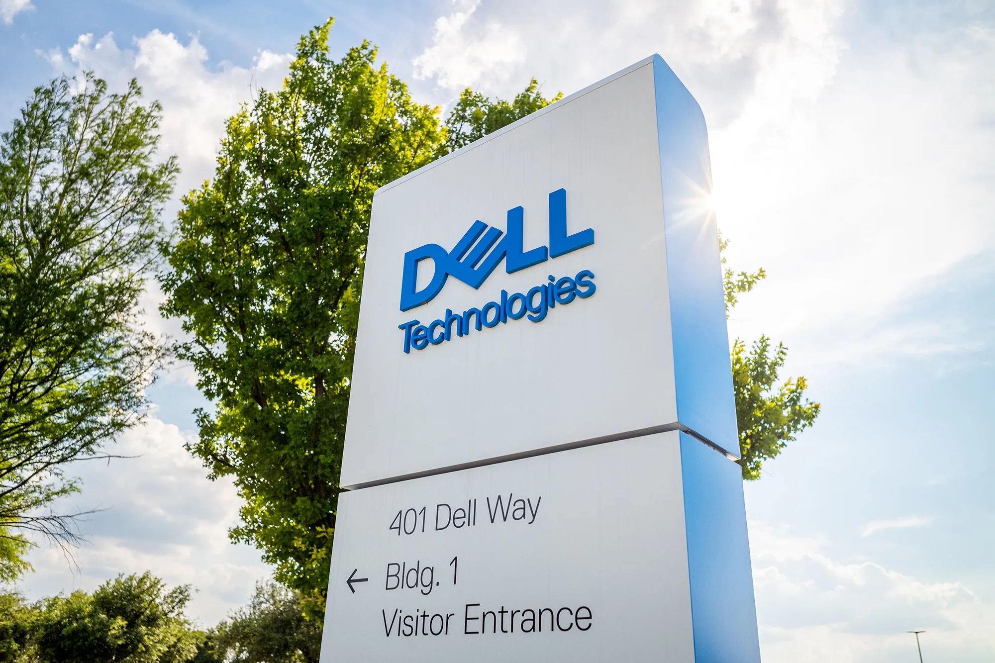 Dell Sales Miss Estimates With Corporate PCs Still Lagging Bloomberg
