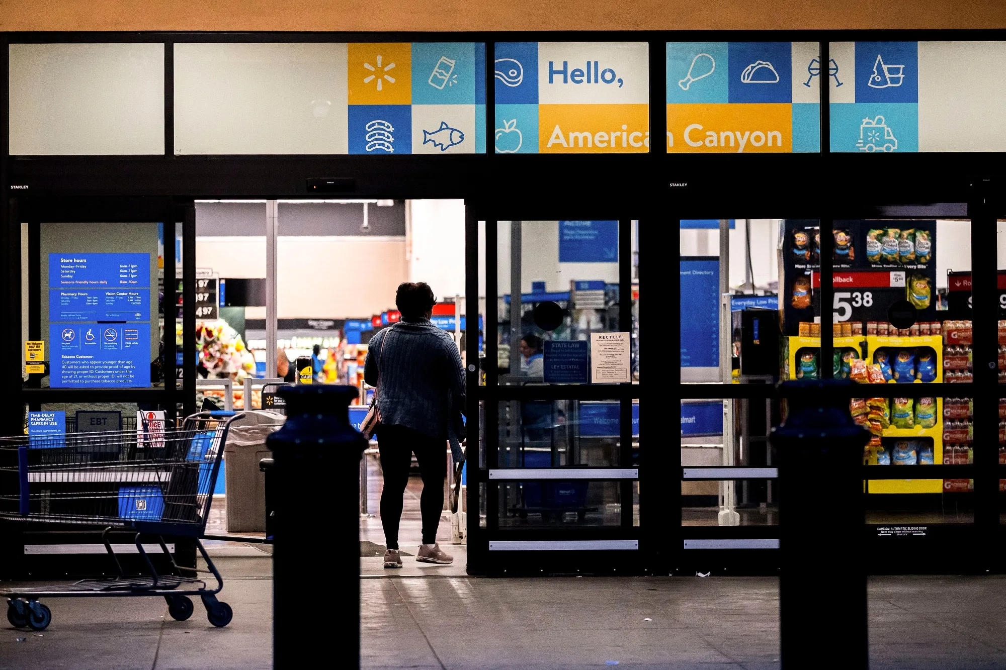 Core consumer prices likely&nbsp;rose 3.2% from February last year.&nbsp;