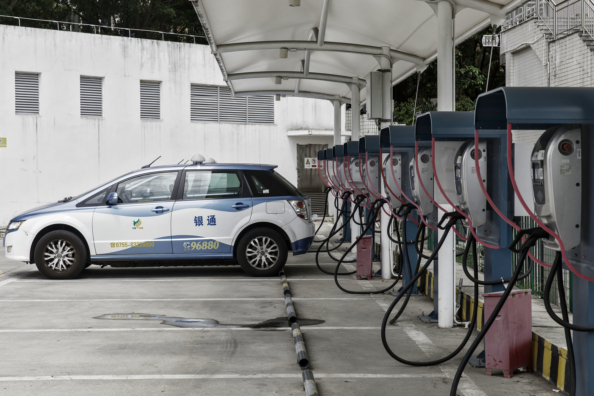 China Scales Back Subsidies for Electric Cars to Spur Innovation