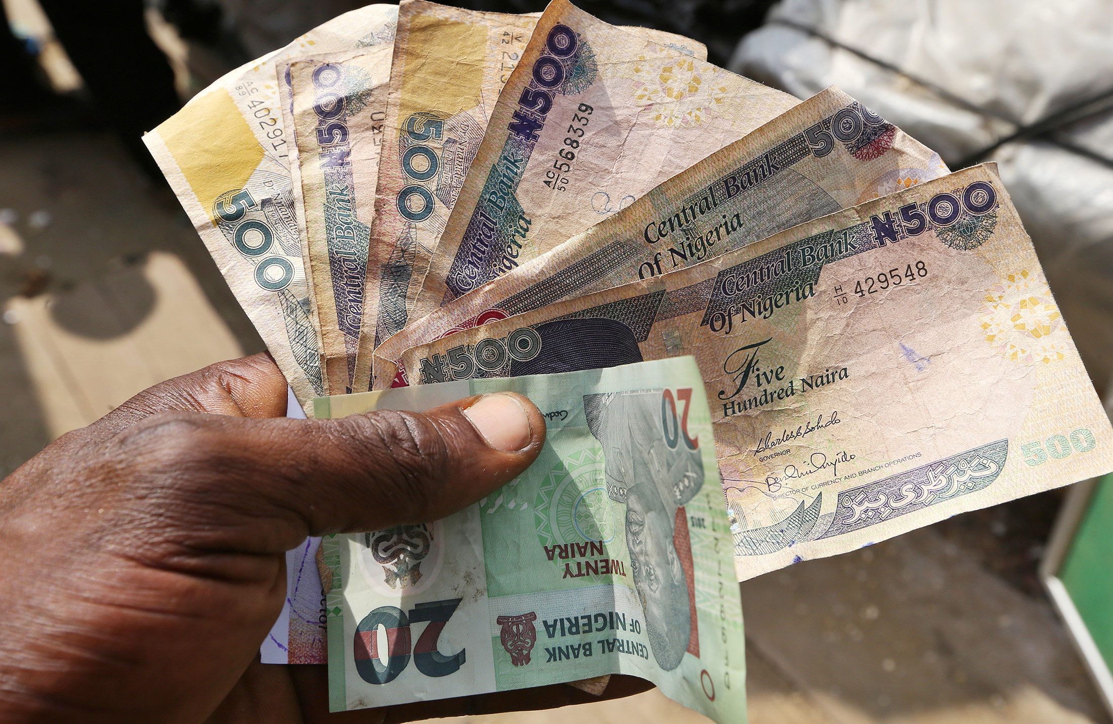Record High Nigeria Rate Seen Held On Inflation Naira Woes Bloomberg record-high-nigeria-rate-seen-held-on-inflation-naira-woes-bloomberg