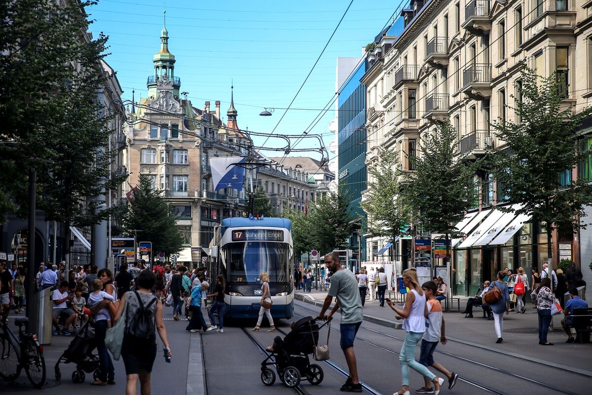 The Best and Worst Places for Expats to Live Right Now