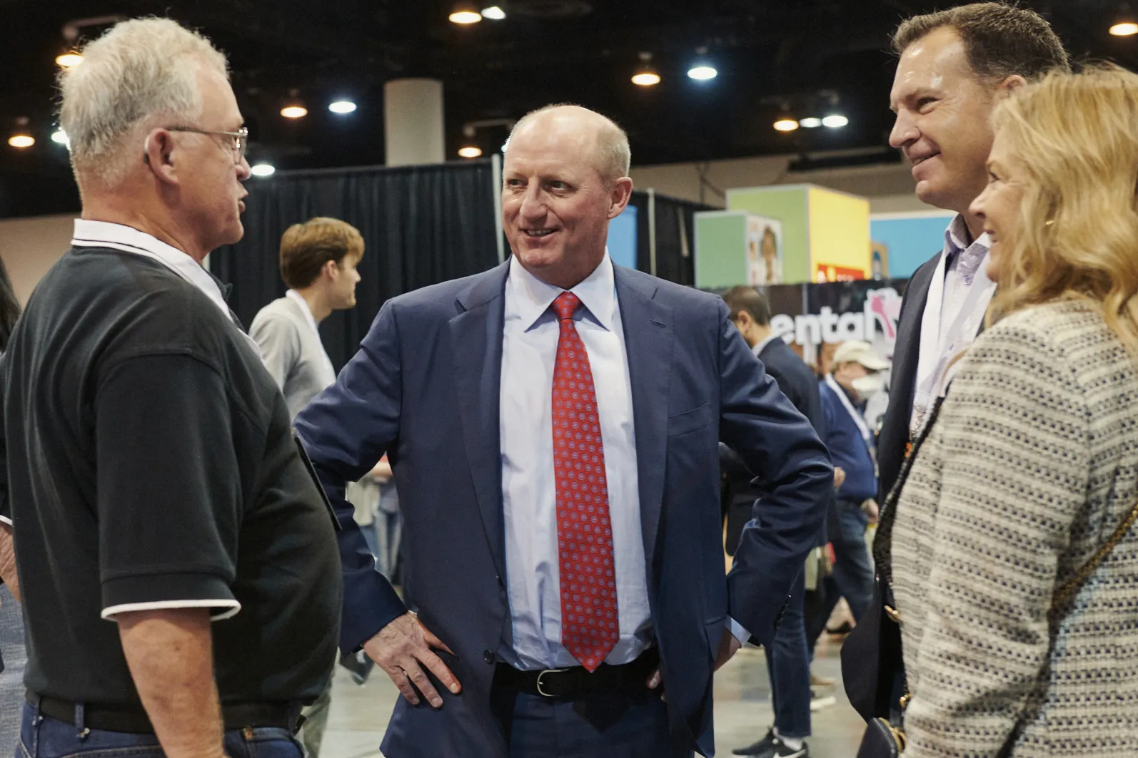 Inside The Berkshire Hathaway Annual General Meeting