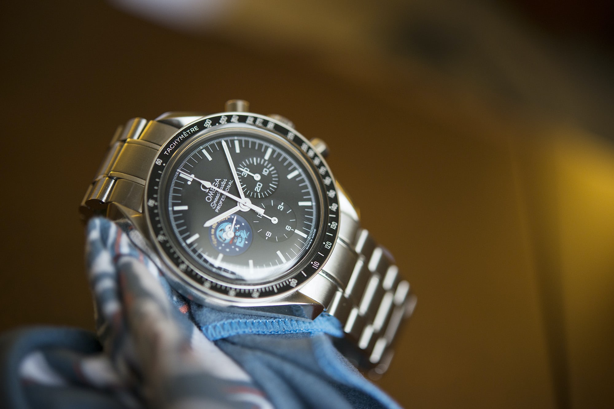 George Clooney - Omega Speedmaster Moonwatch Chronograph in 18-ca