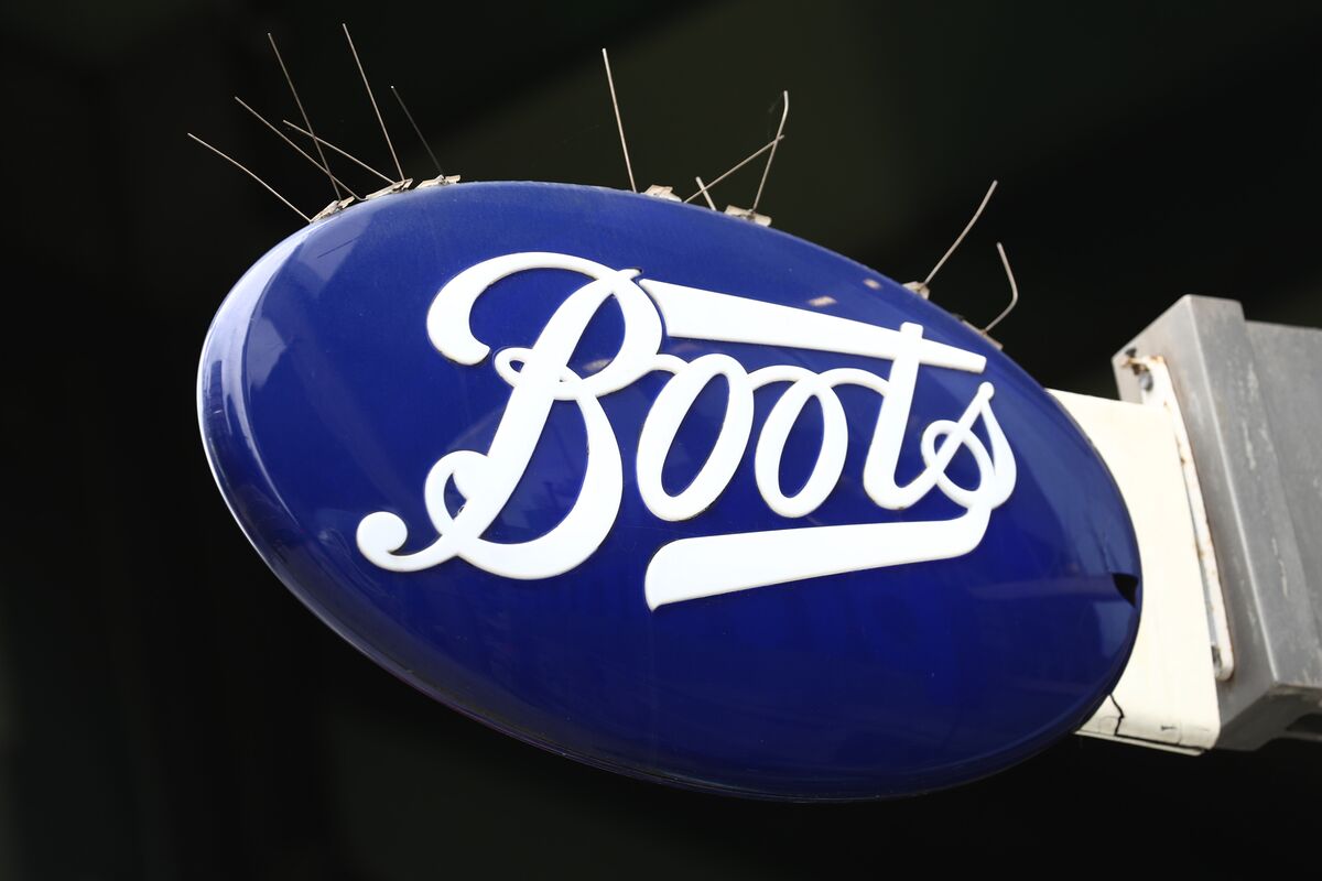 Boots Closing 300 Stores Across UK as Walgreens Cuts Forecast Bloomberg