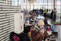 Arrivals in the Polish Capital as Outflow of Ukrainians Exceeds 2 Million 