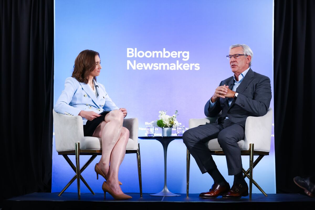 RBC CEO McKay’s Morning Routine Starts With His Custom AI Tools