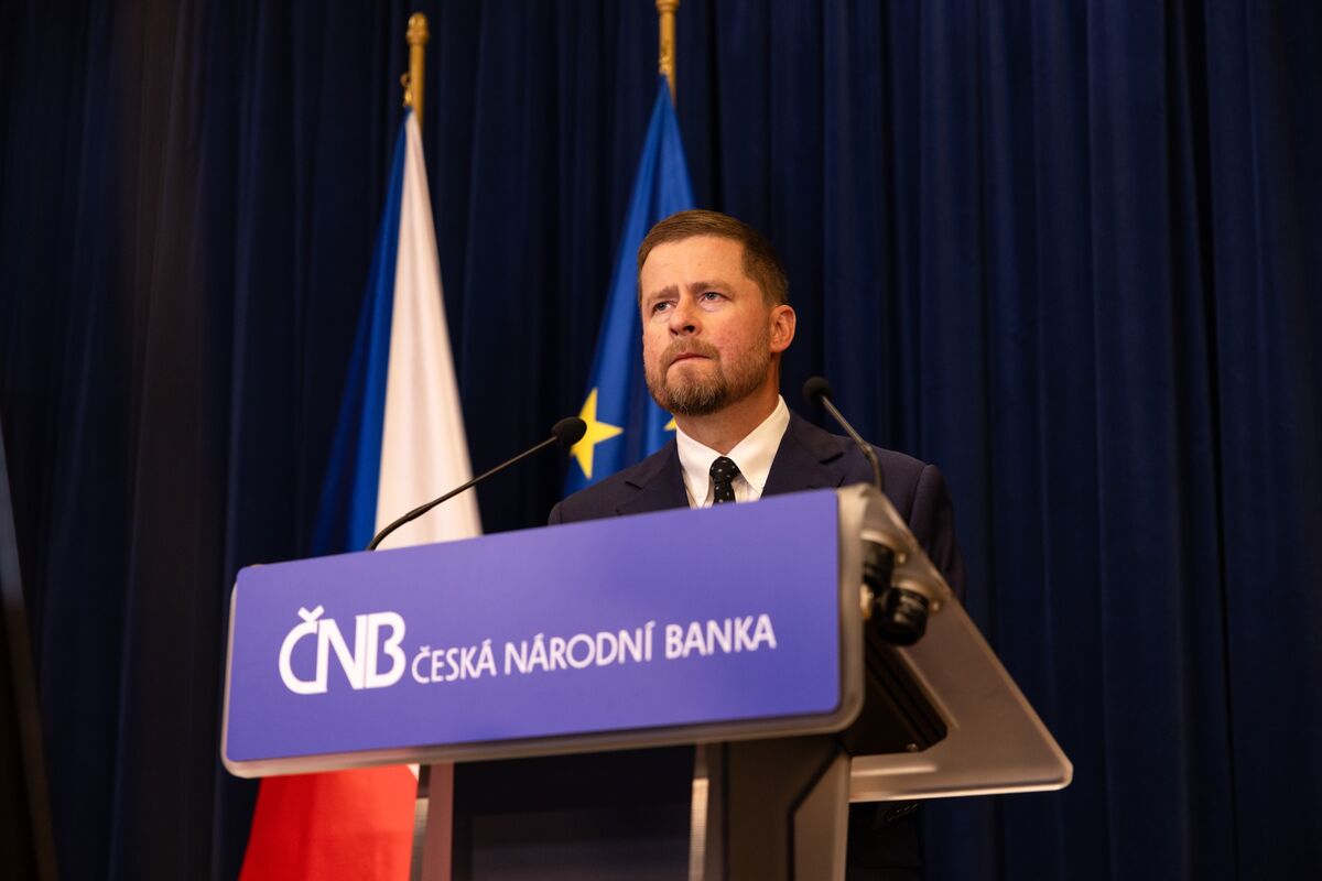 ⚫️ BLOOMBERG: La banca centrale ceca mantiene i tassi di interesse invariati in attesa delle nuove politiche governative.