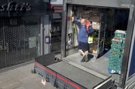 Retail Deliver Driver