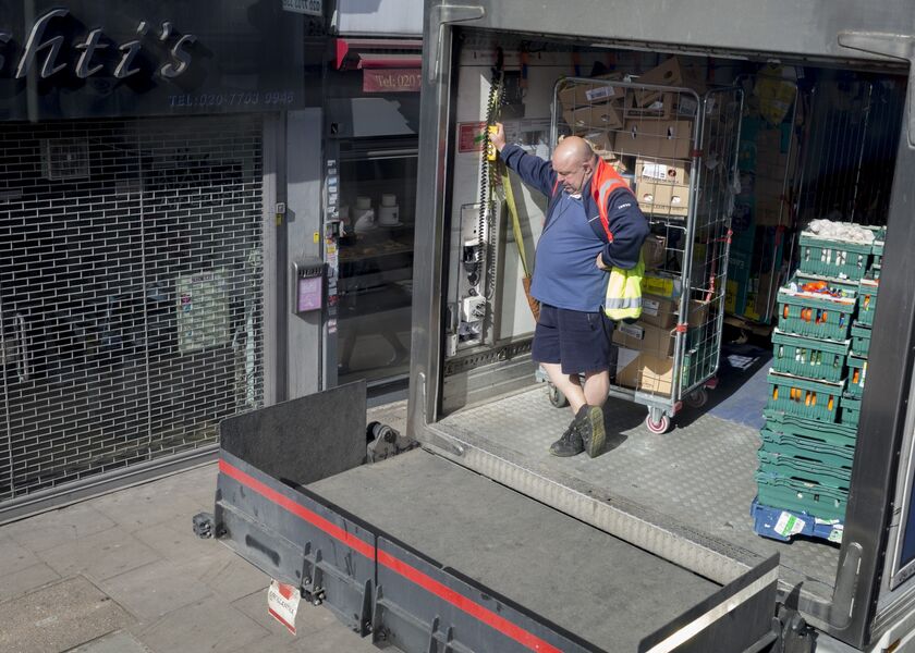 Retail Deliver Driver