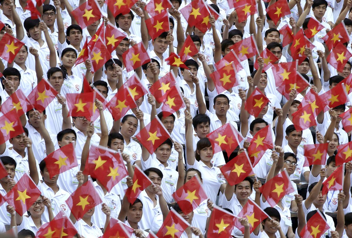 Vietnam’s Divide: Slow Healing, Fewer Prospects for ...