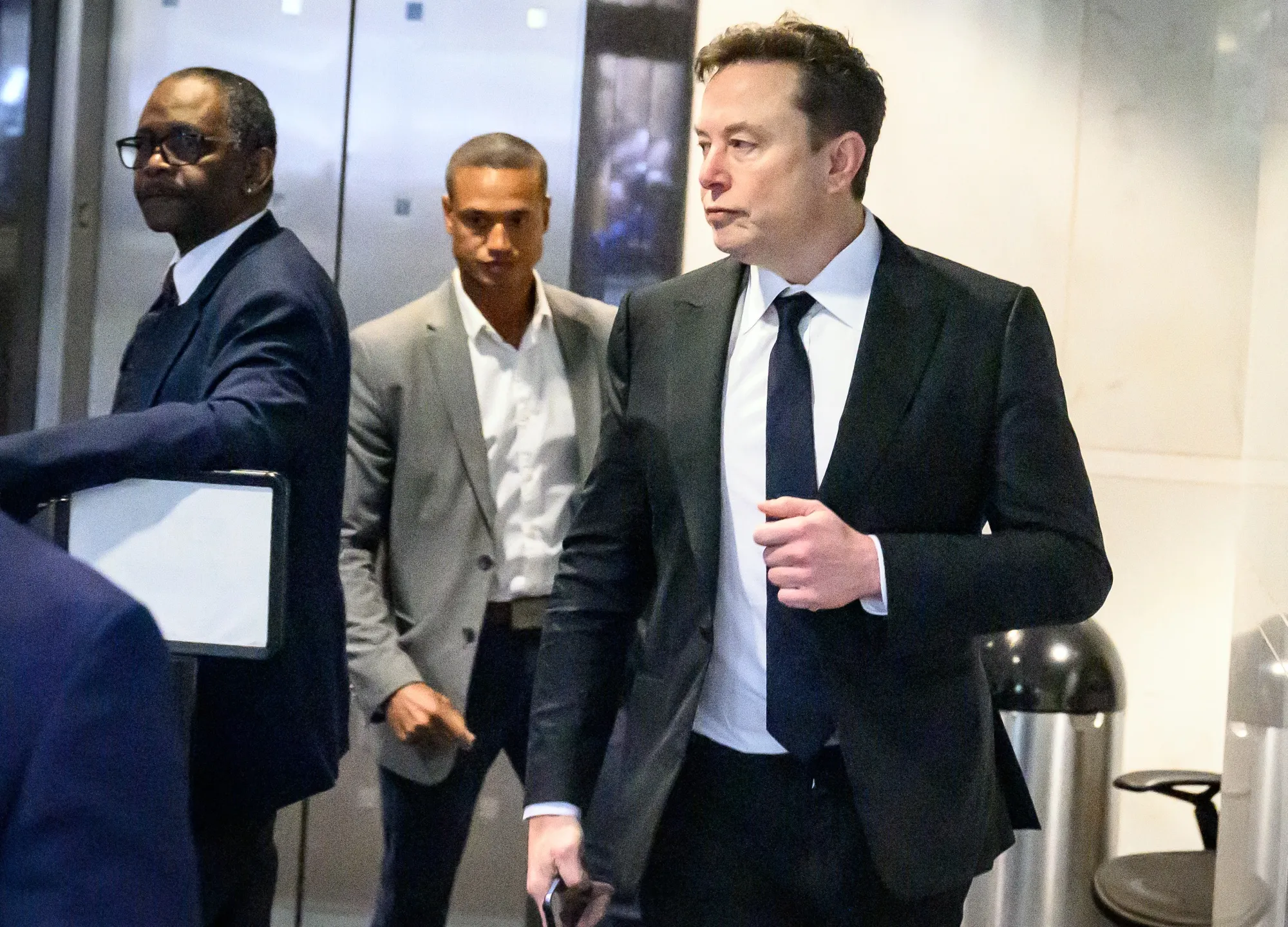 Elon Musk arrives at the federal courthouse in Oakland, California, on April 30.