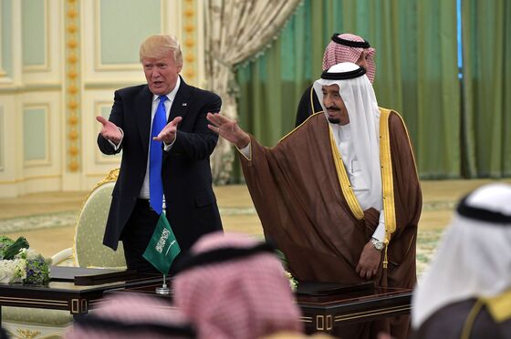 Saudi Arms Deal Languishes as a Rebuke of Trump and the Kingdom