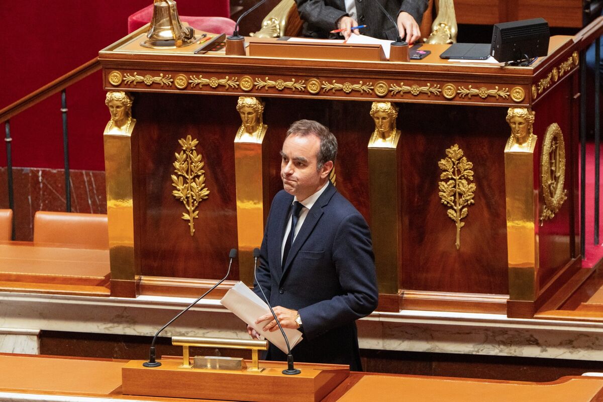 French Socialist Party Says It Won’t Vote to Oust Lecornu