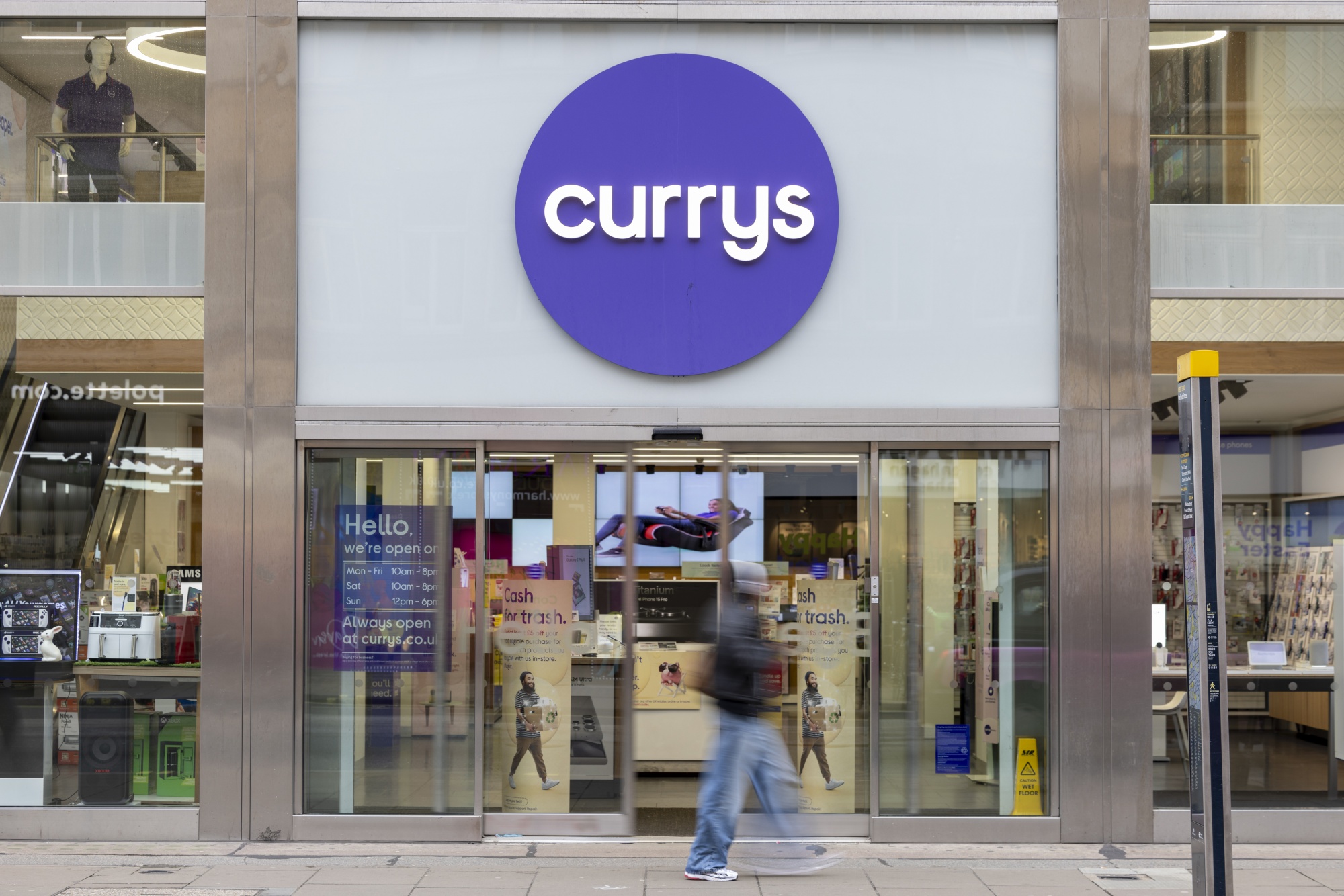 China s JD Abandons Plan to Bid for UK Retailer Currys Bloomberg