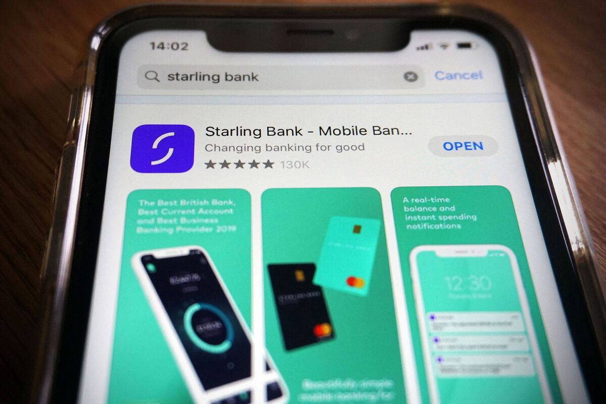 Starling’s Profit Dips as Bank Presumes More Credit Losses